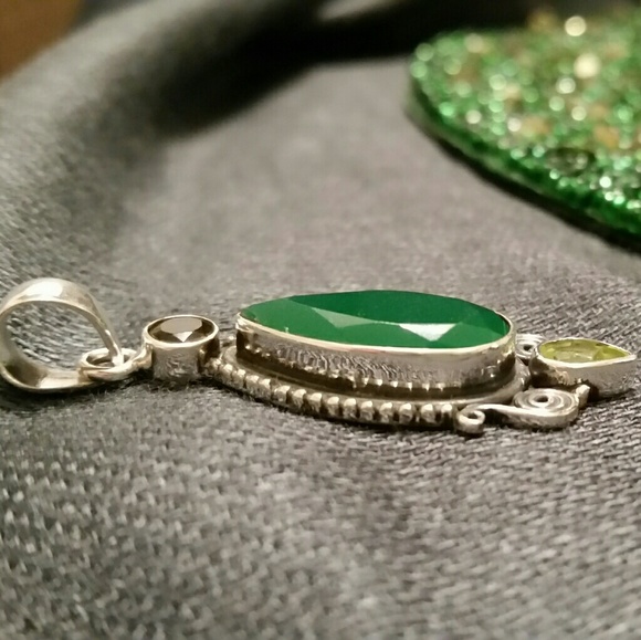 .925  Green Onyx, Peridot & Smoky Topaz Pendant - Picture 6 of 8